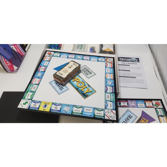 Triopoly The Three-Dimensional Game of Buying & Building Cities, PRE-OWNED - Picture 3 of 9